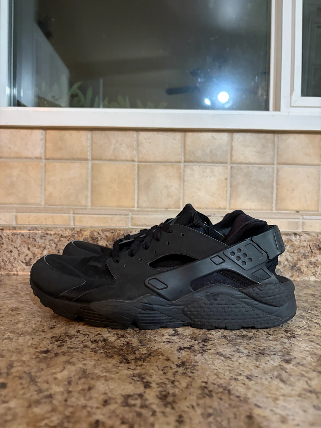 Nike Air Huarache Black Running Shoes - photo 3