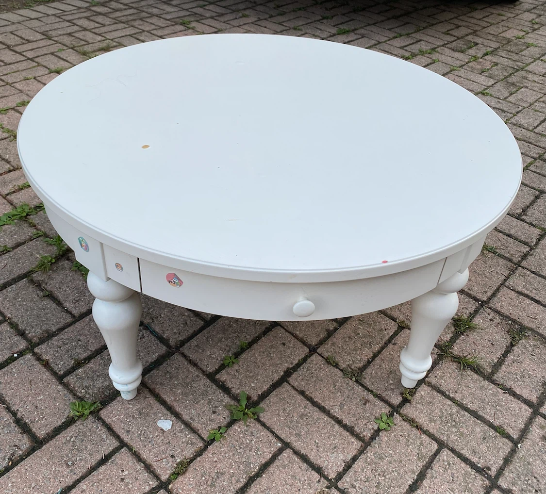IKEA White Round Coffee Table - photo 3