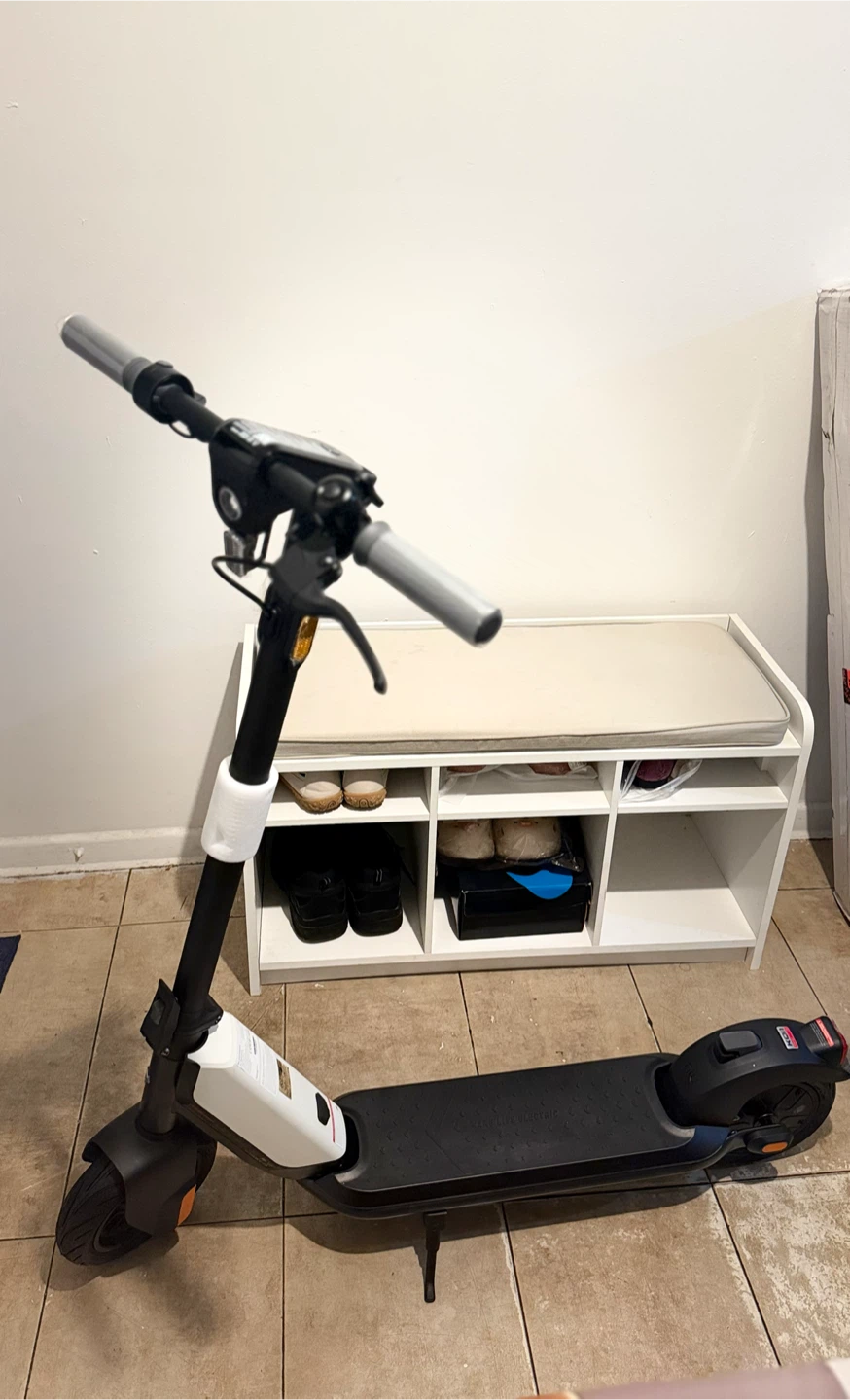 NIU KQi1 Pro Electric Kick Scooter