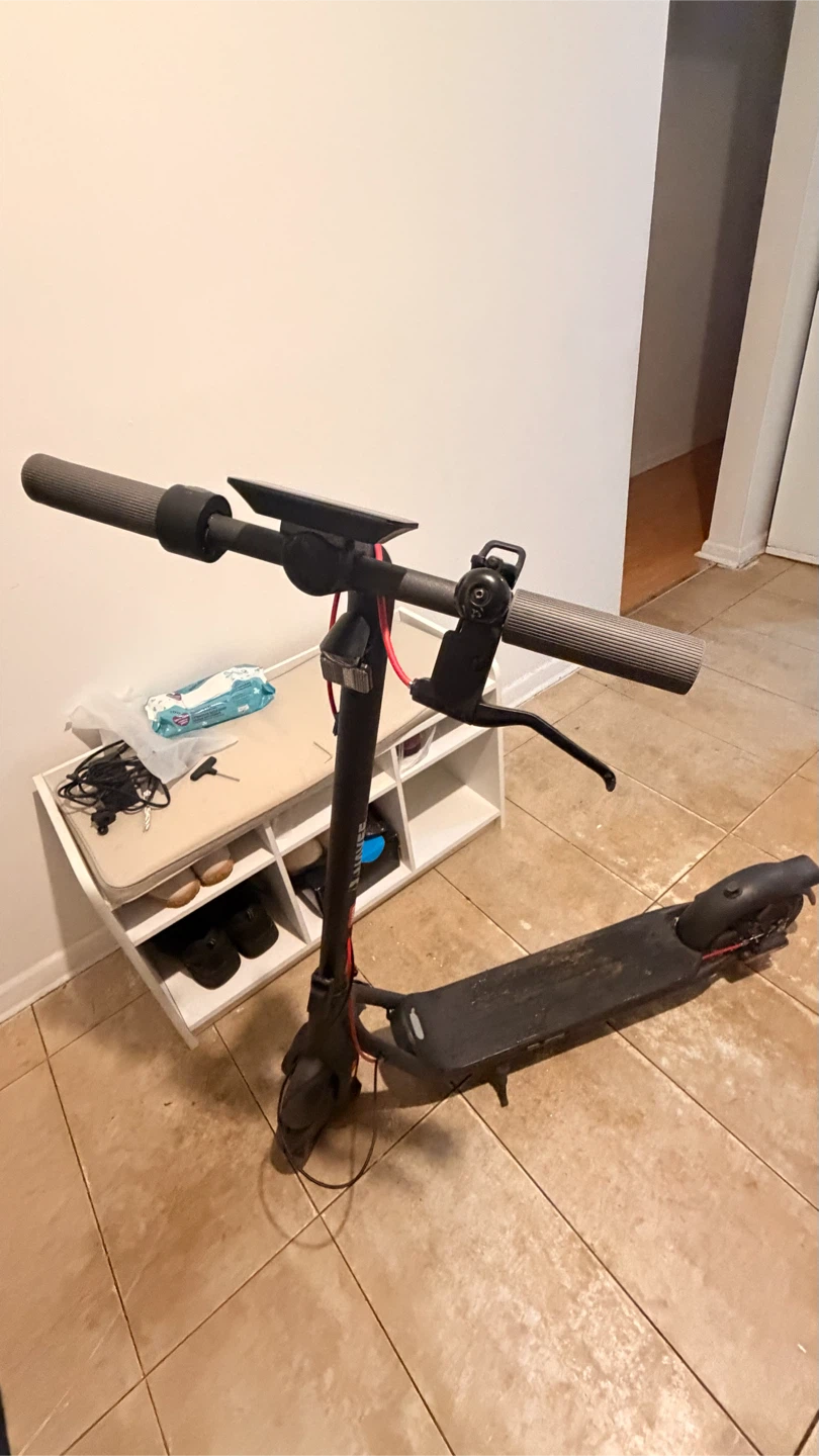 NAVEE V40N Electric Scooter
