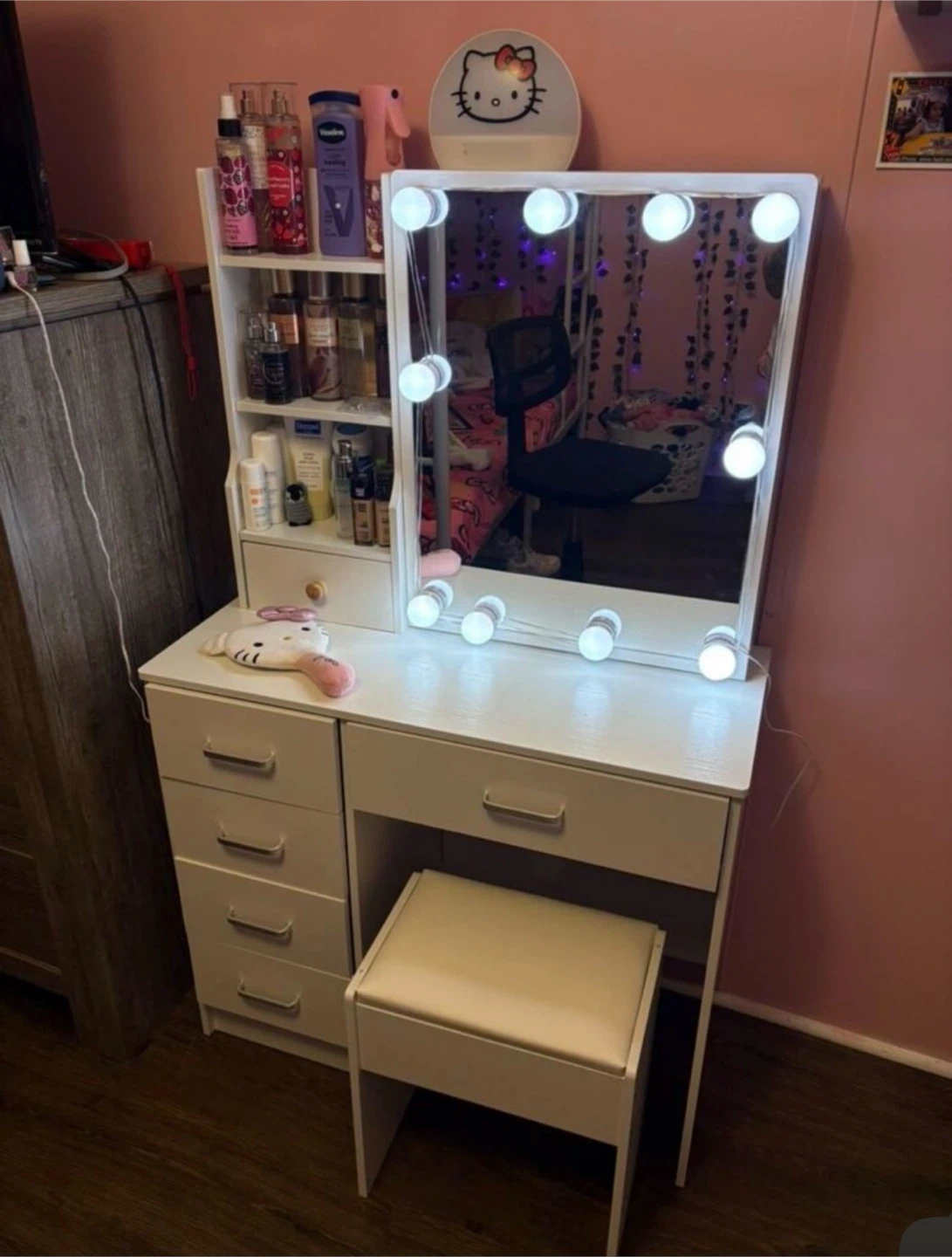 White Vanity Table with Lighted Mirror and Stool - photo 2