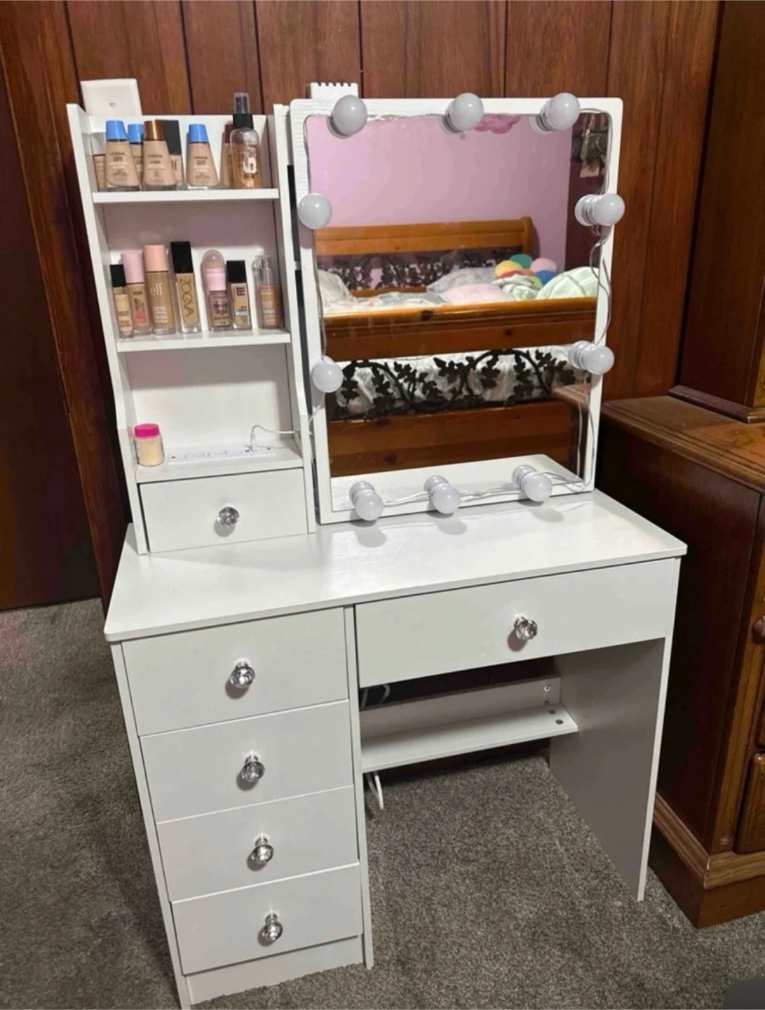 White Vanity Set with Lighted Mirror and Stool - photo 3