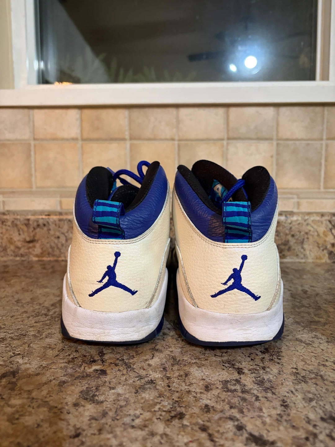 Air Jordan 10 Retro 'Charlotte Hornets' - photo 2