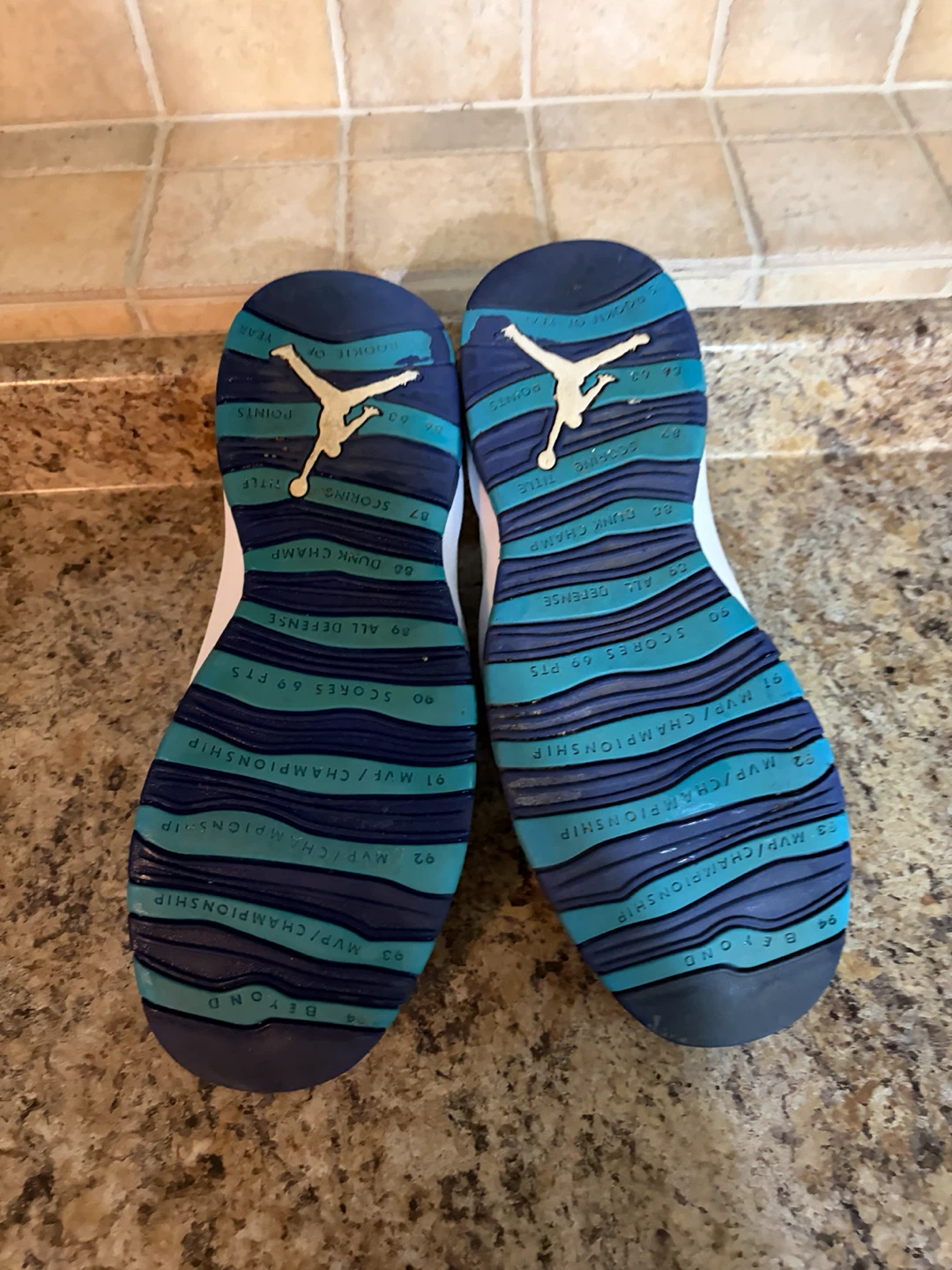 Air Jordan 10 Retro 'Charlotte Hornets' - photo 5