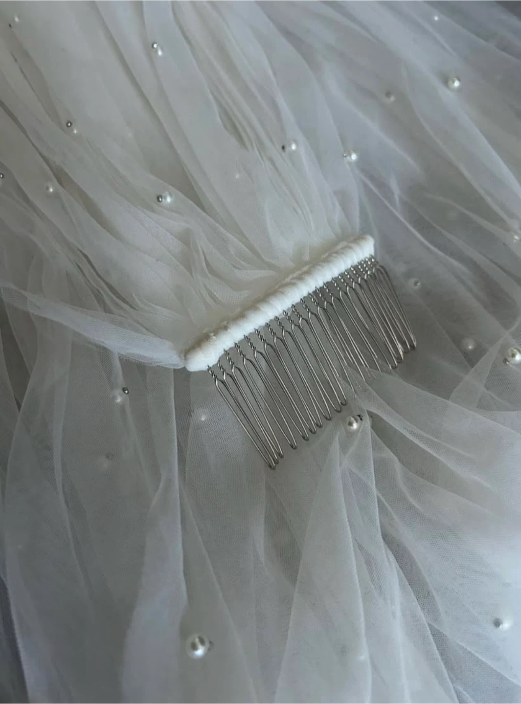 Cathedral Pearl veil soft white or ivory - photo 3