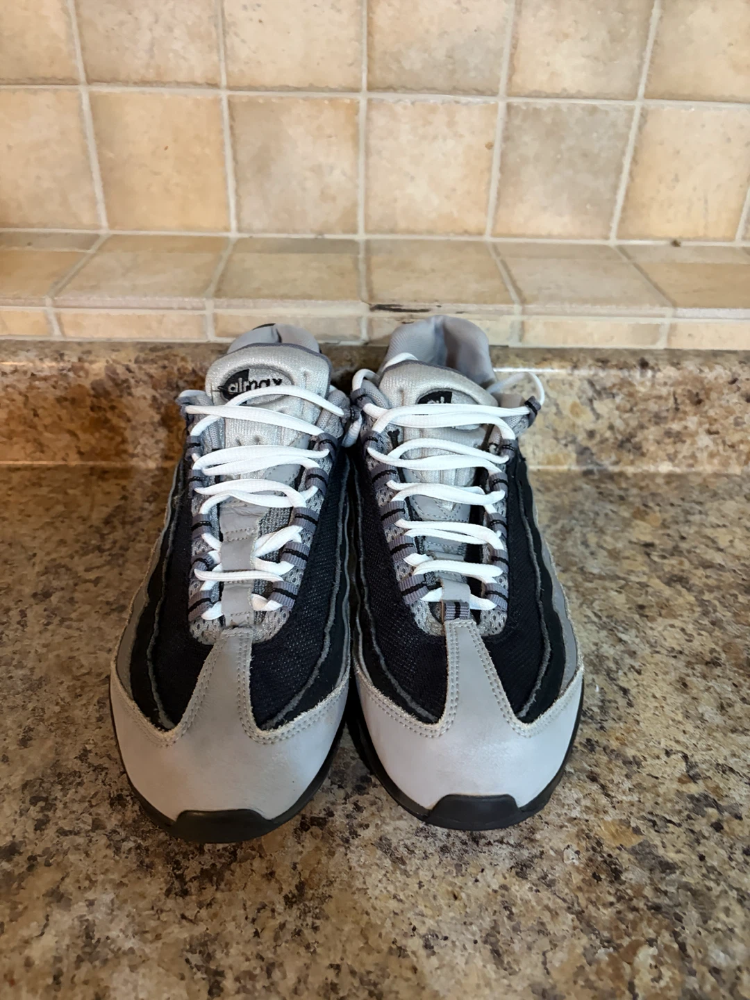 Nike Air Max 95 Grey Black Running Shoes - photo 4
