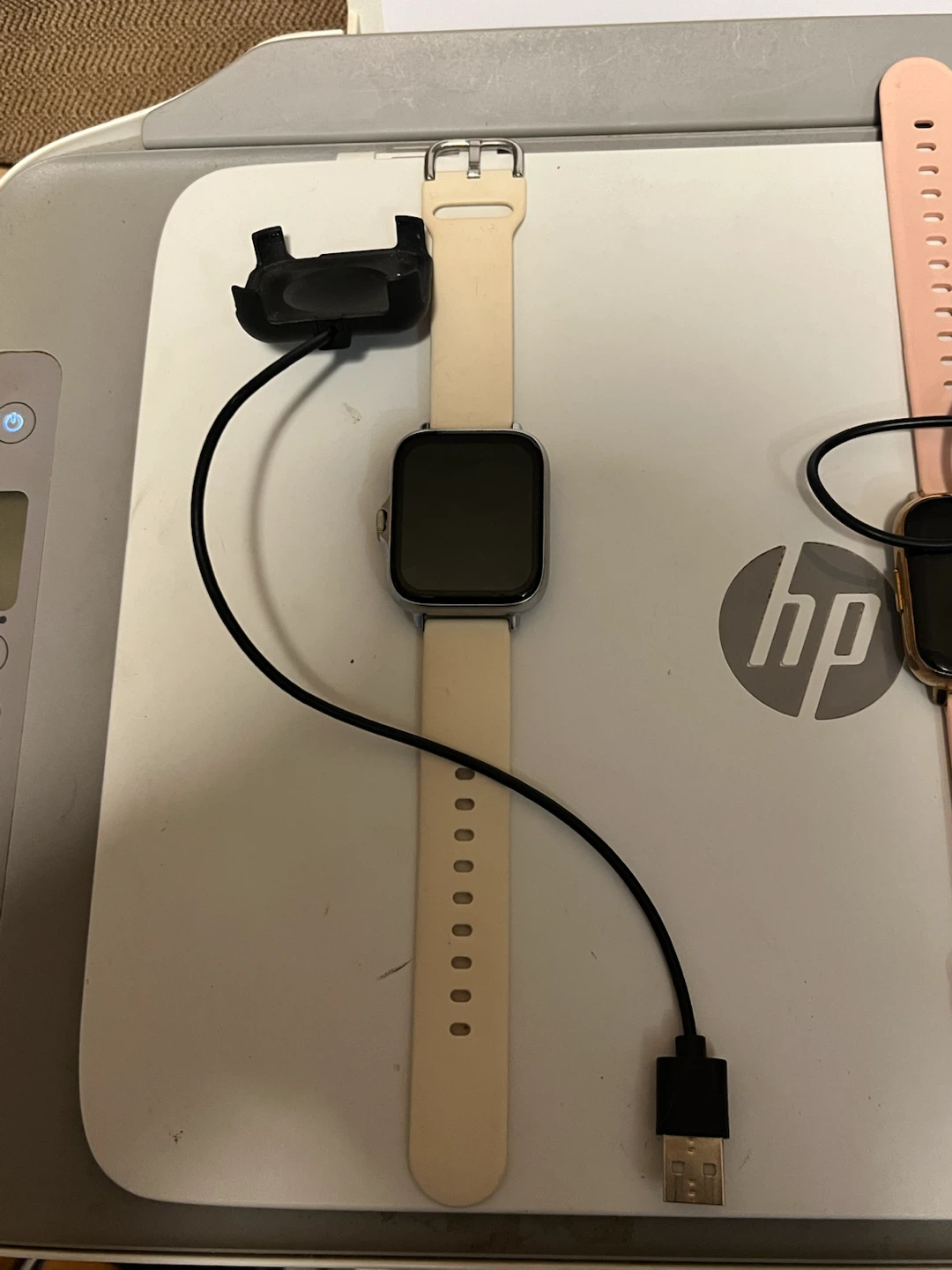 Smartwatch with Charger each - photo 2