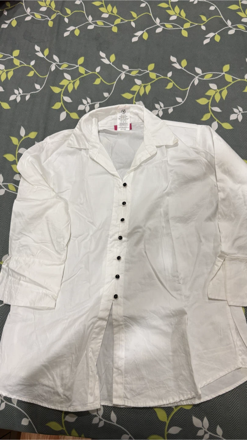 Clothing - photo 3
