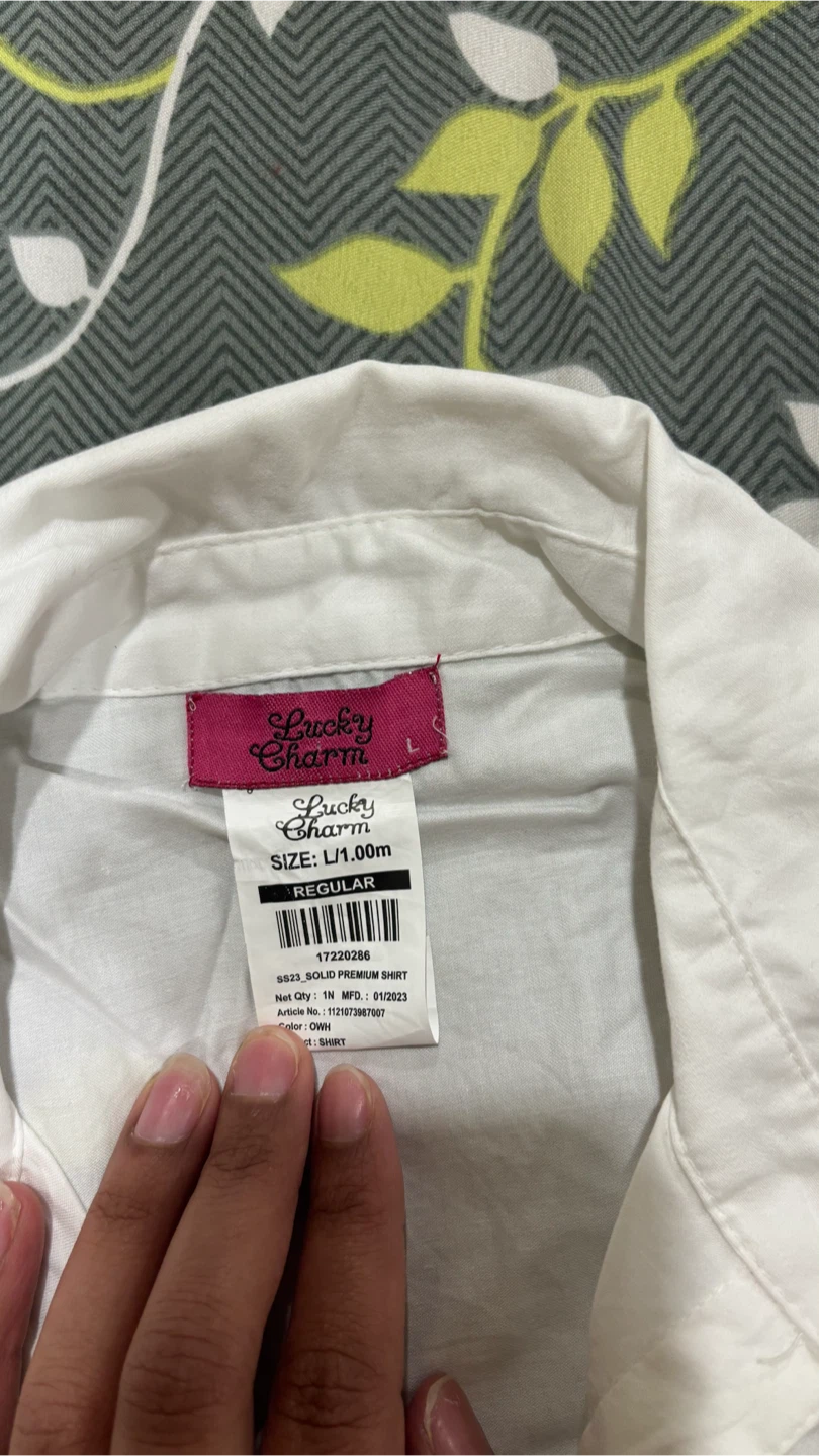Clothing - photo 4