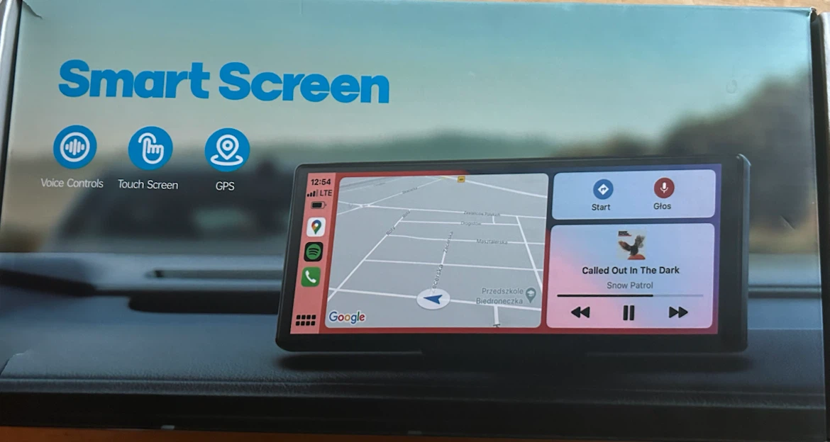 Smart Screen with Voice Controls, Touch Screen, and GPS