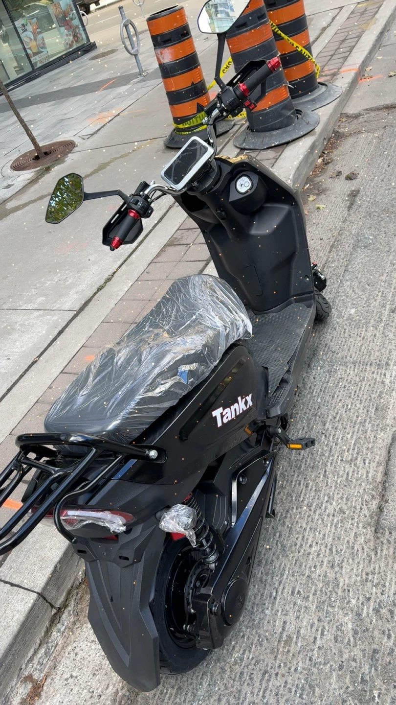 Black Tankx Electric Scooter - photo 5