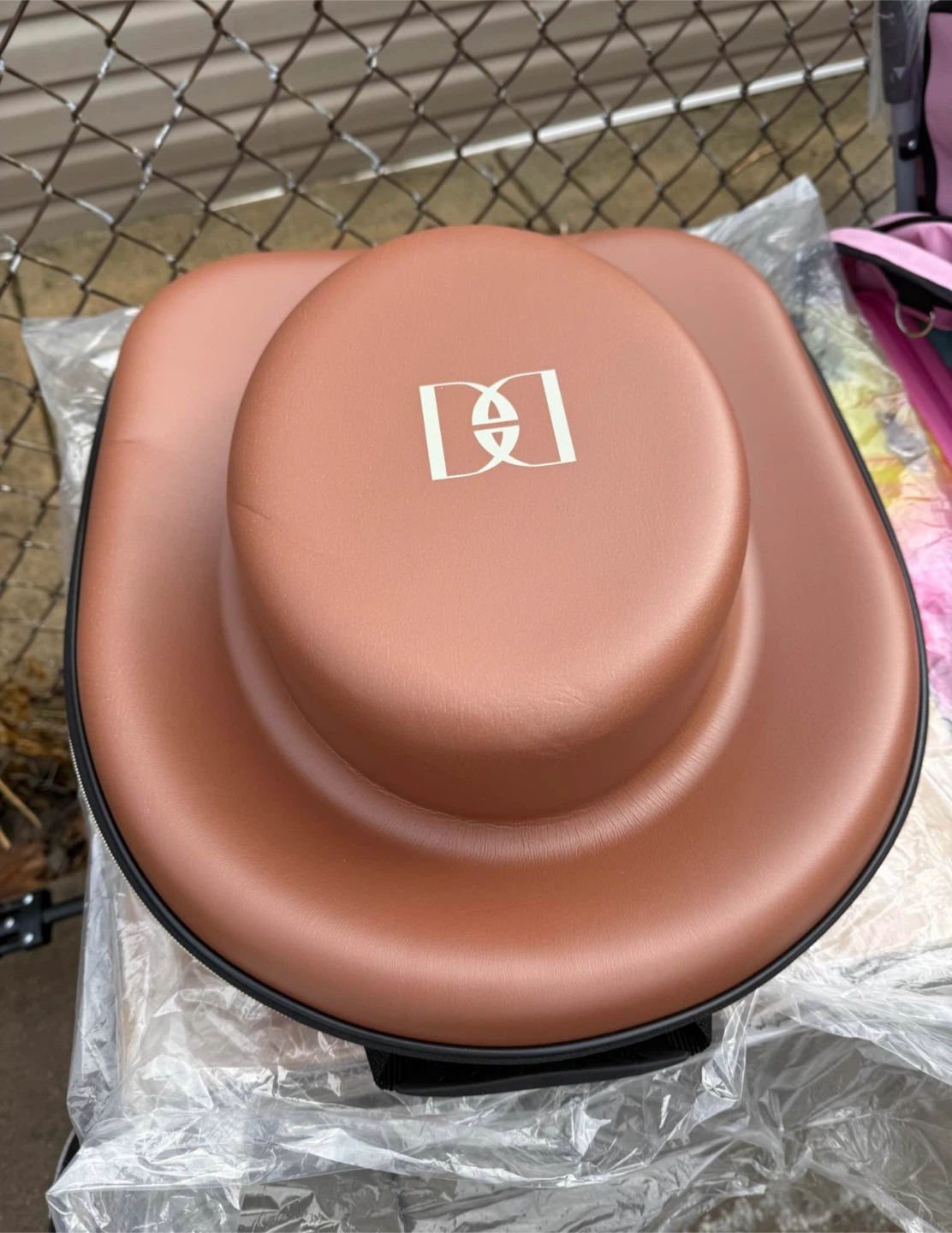 Brown Cowboy Hat Case - photo 3