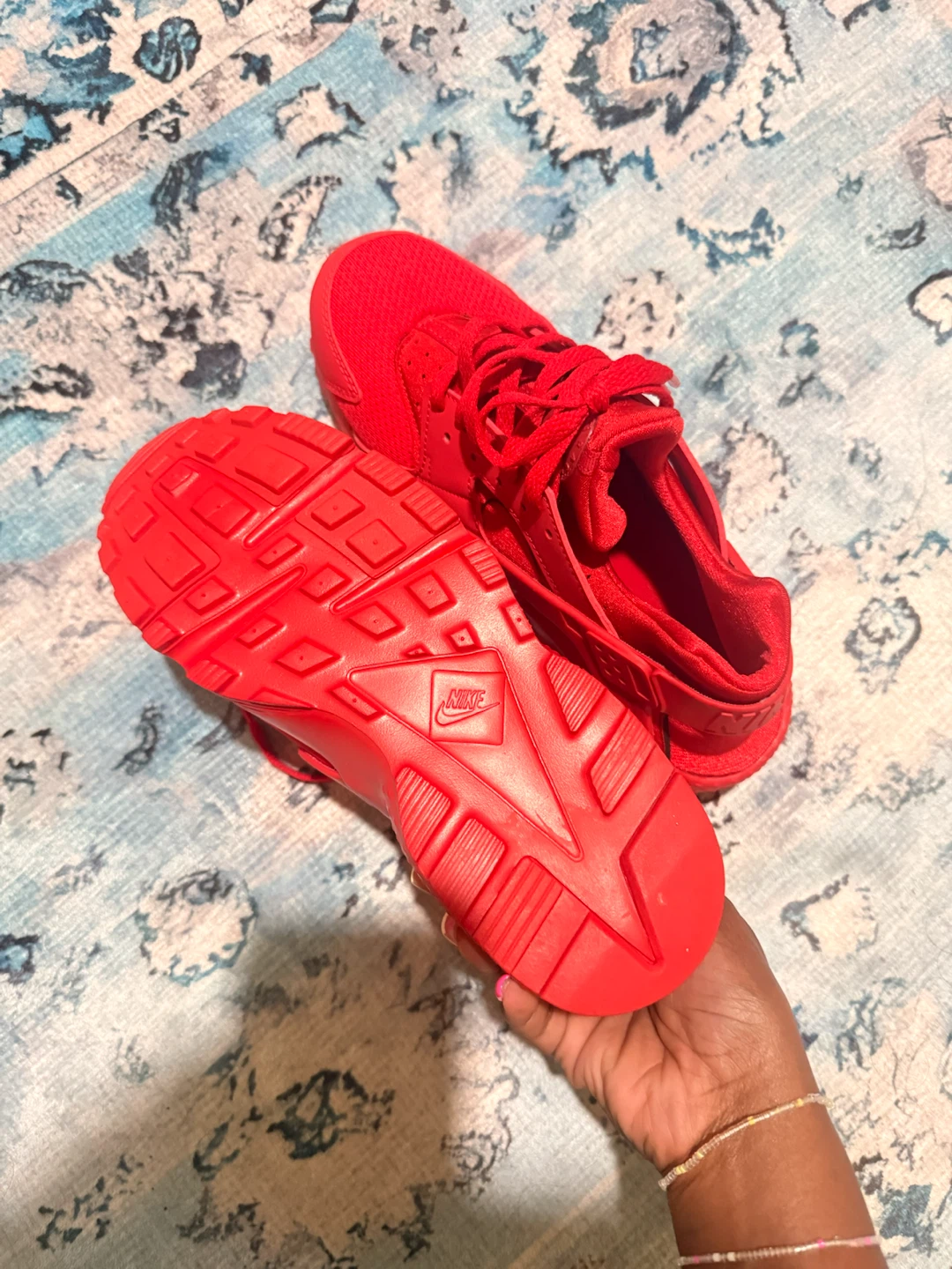 Nike Huarache Run GS Triple Red Sneakers Sz Youth 6.5Y - photo 4