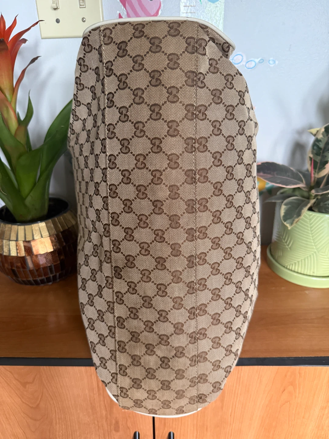 Gucci Monogram Canvas Shoulder Bag - photo 3