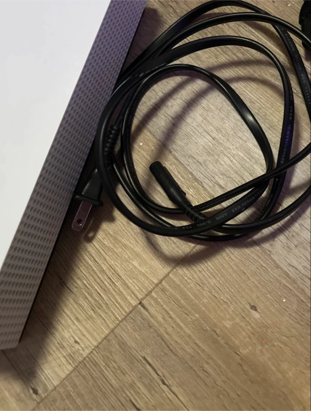 Xbox One S, comes with HDMI cord - photo 4