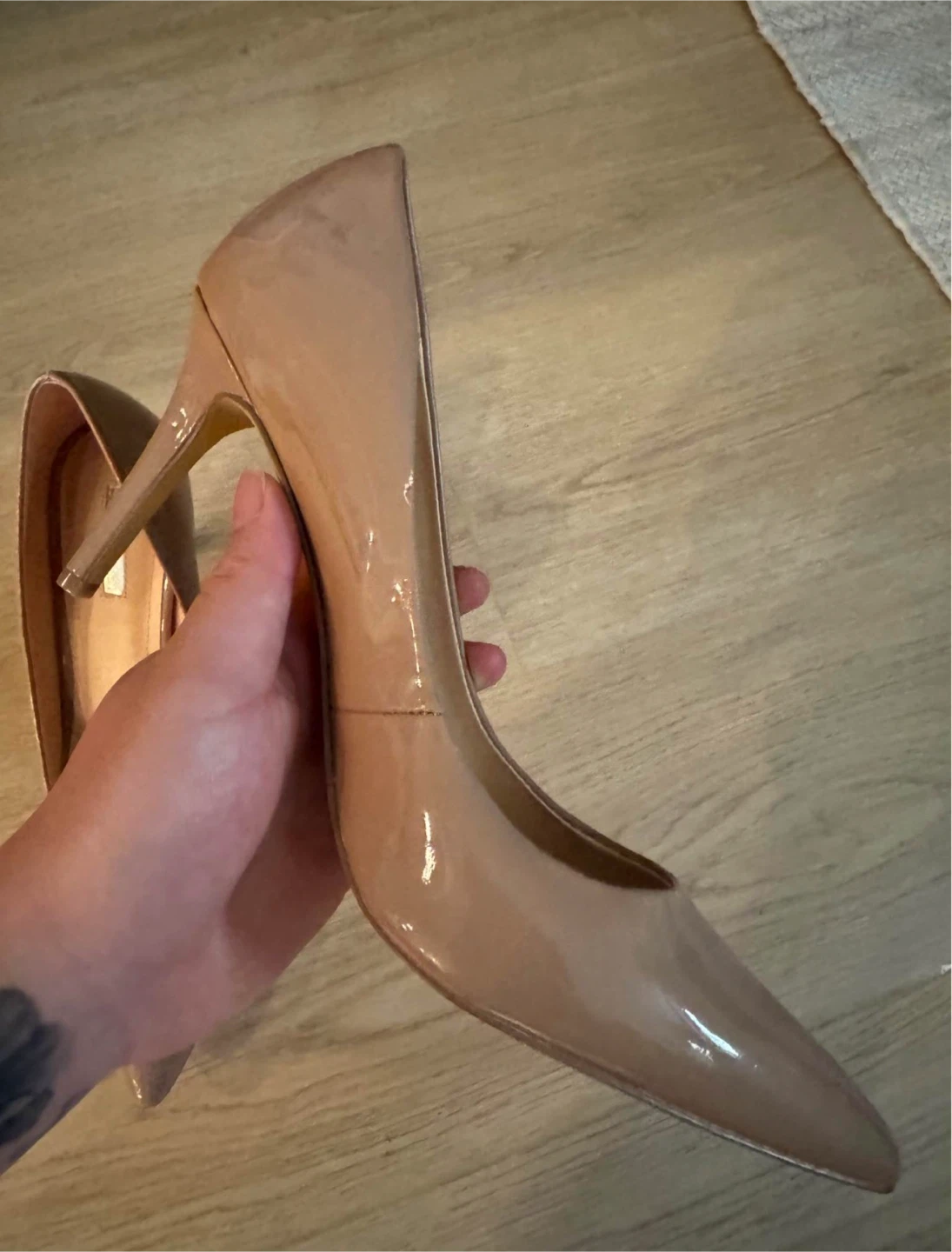 BCBG heels - photo 2