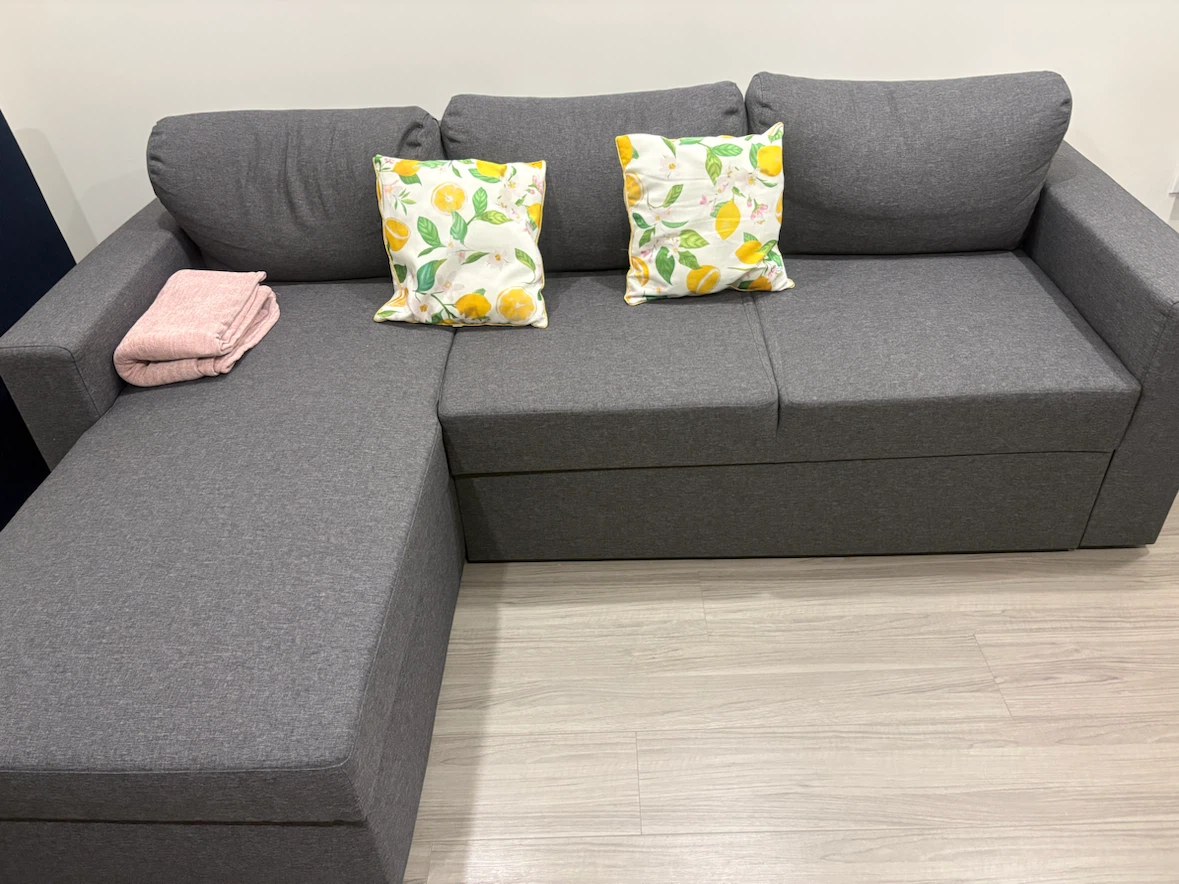 Sectional sofa