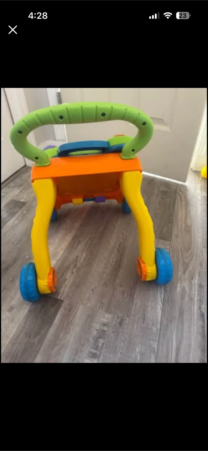 VTech Musical Rhymes Activity Walker