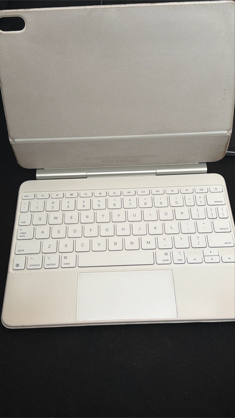 Apple Magic Keyboard for iPad Pro