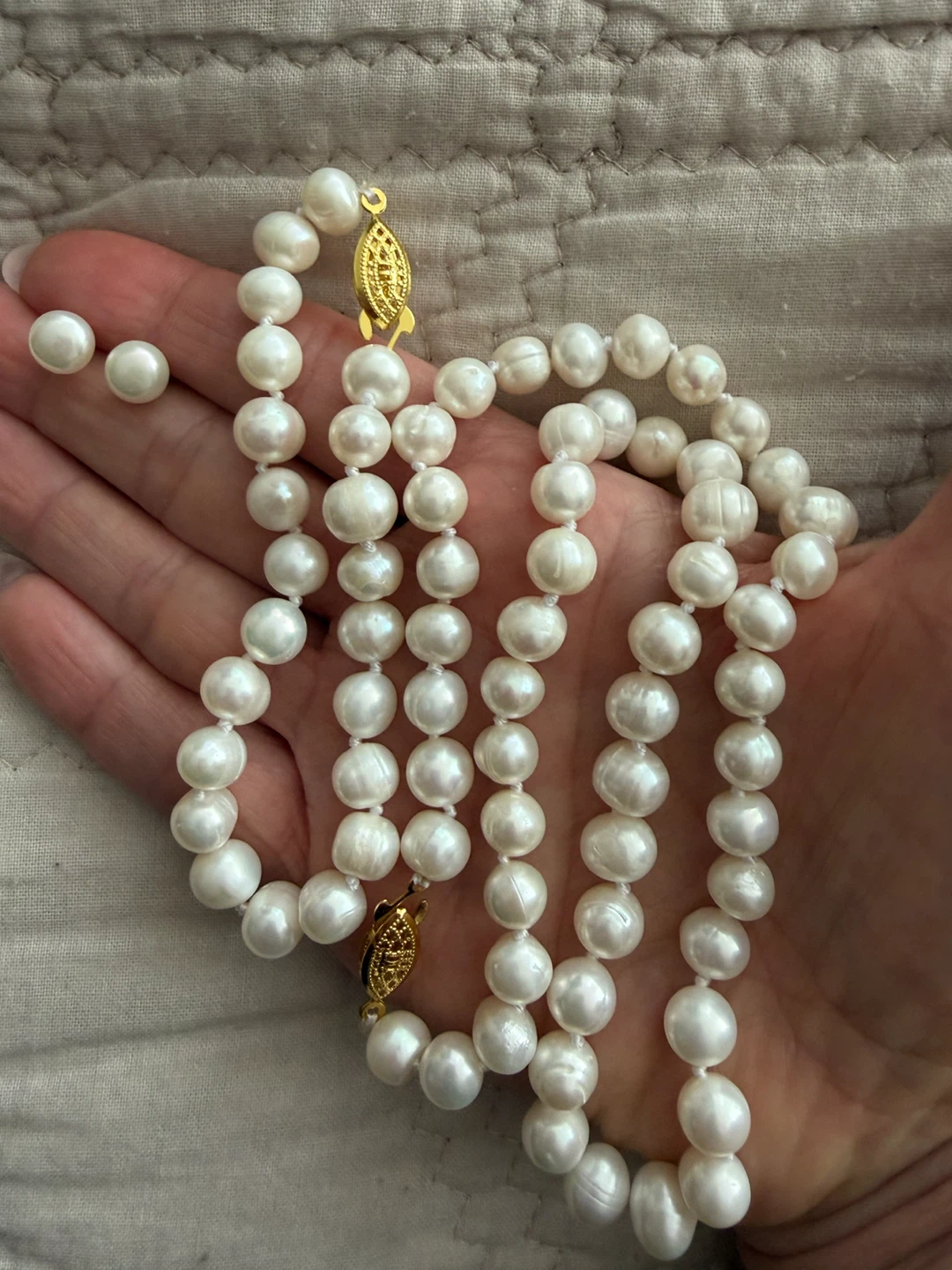 New AAA pearl earrings necklace bracelet