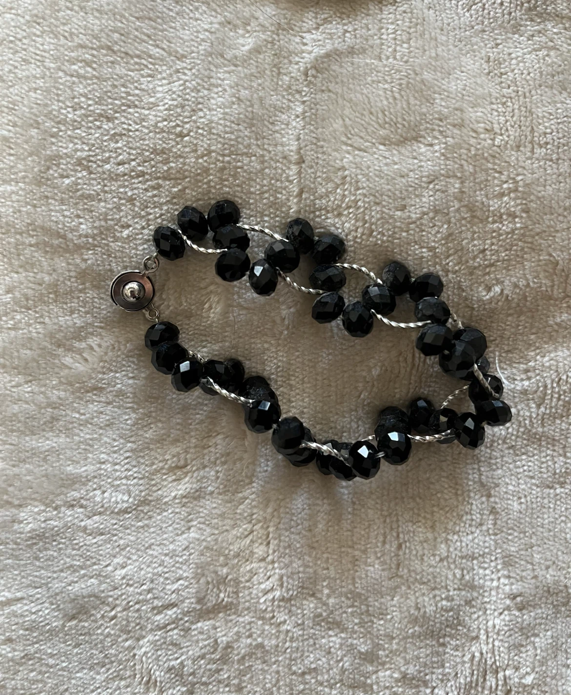 Beaded bracelets, $2 each or $8 for all 6 - photo 5