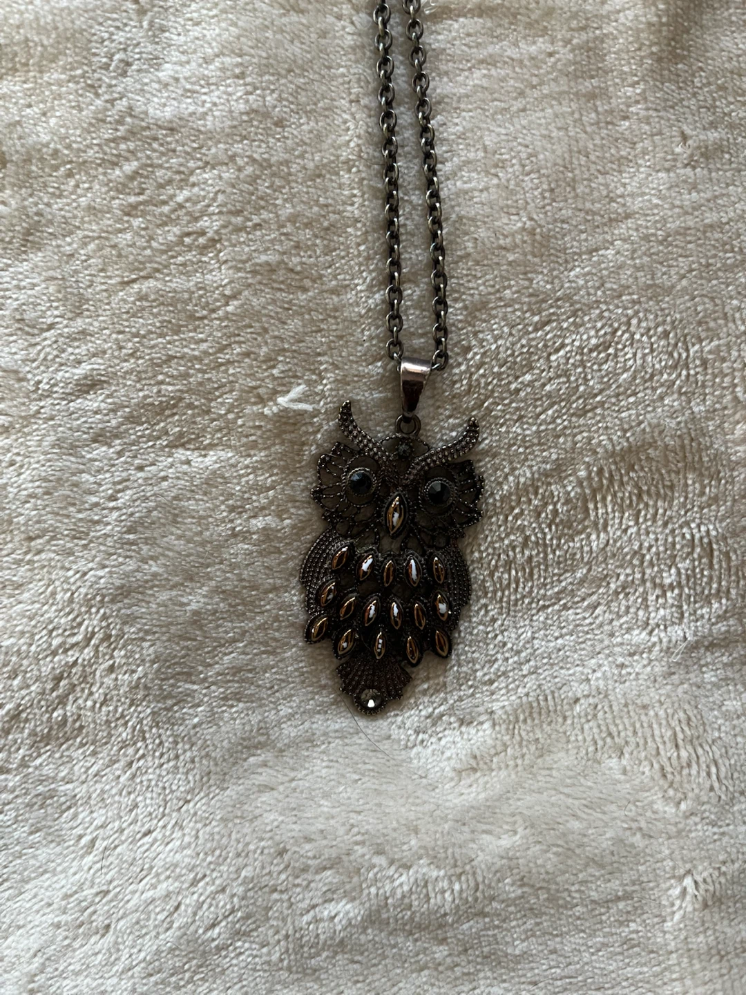 Assorted long necklaces, $3 each or $5 for all 3 - photo 4