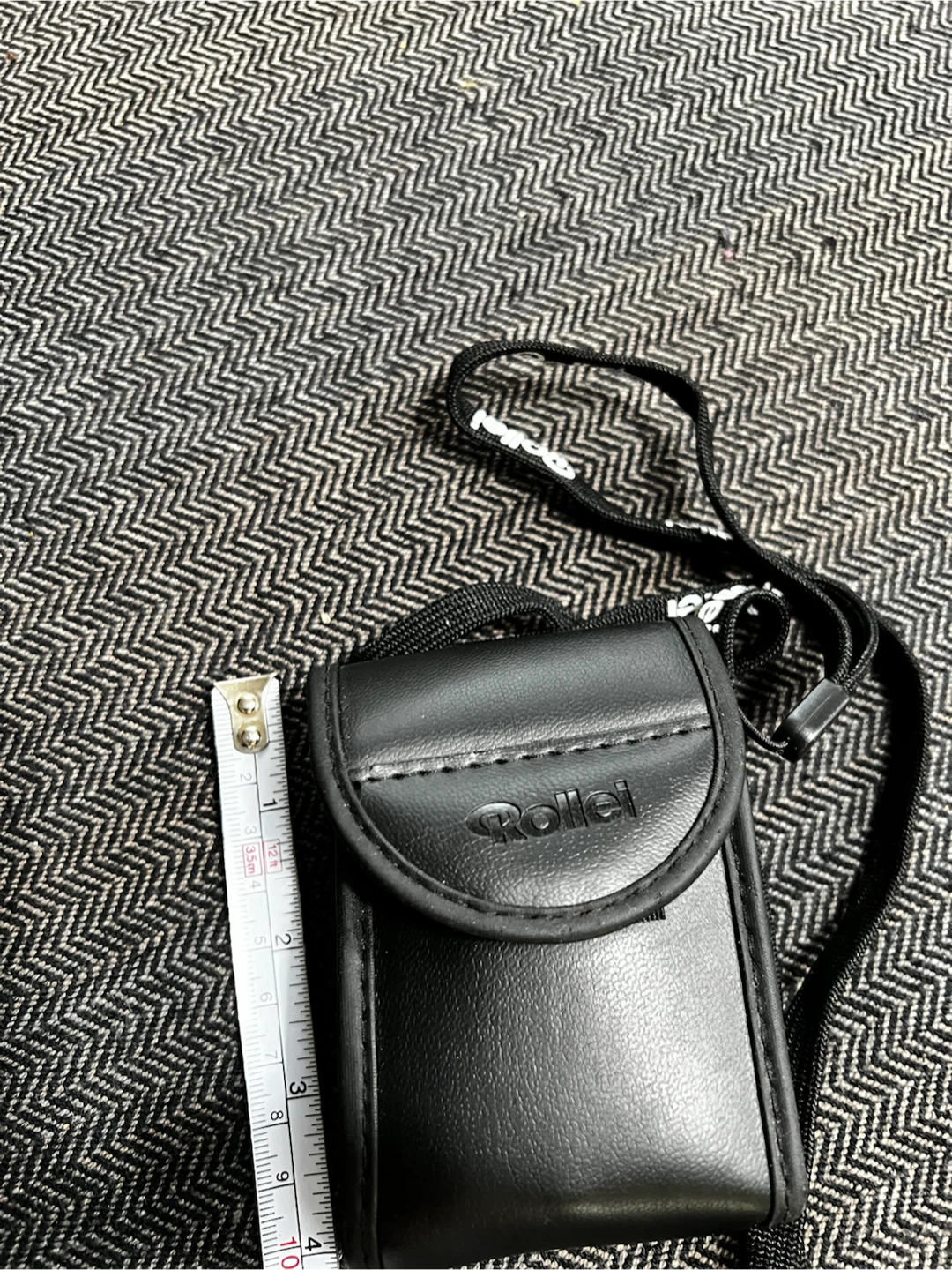 Rollei Black Camera Pouch with Neck Strap - photo 3