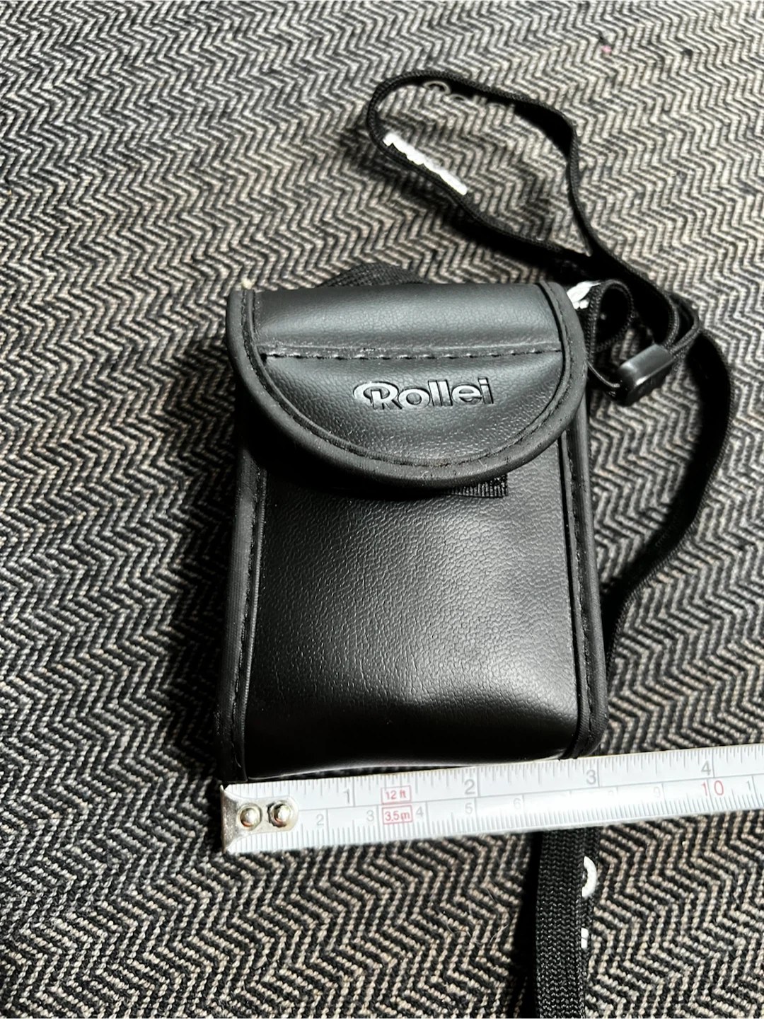 Rollei Black Camera Pouch with Neck Strap - photo 4