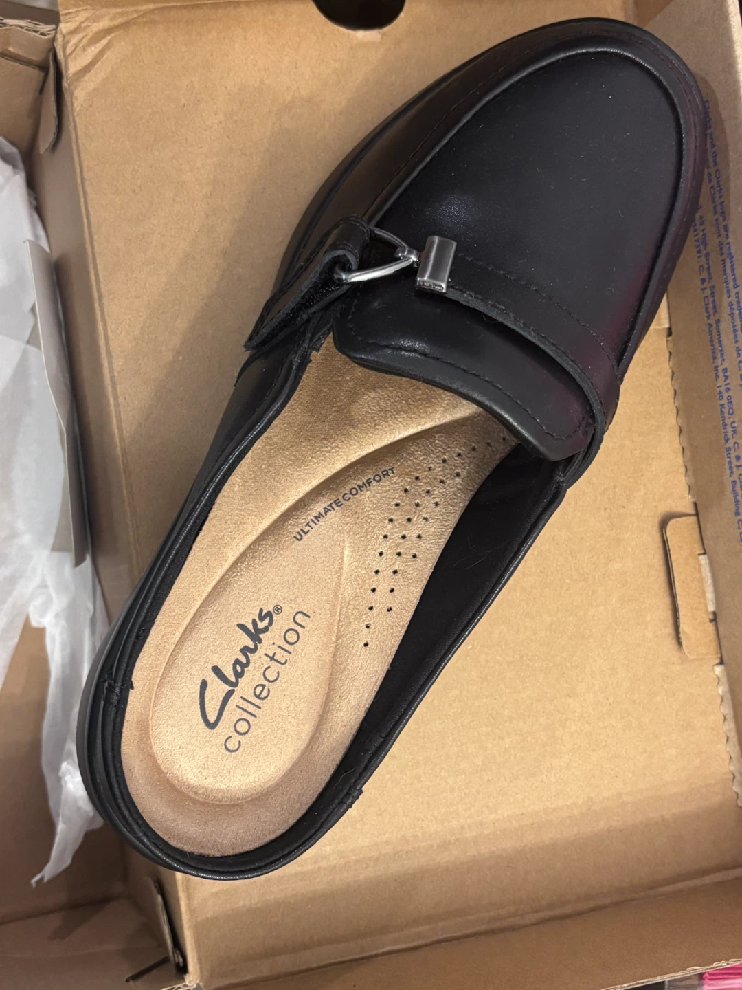 Clarks Black Leather  - Size 7 Wide - photo 2