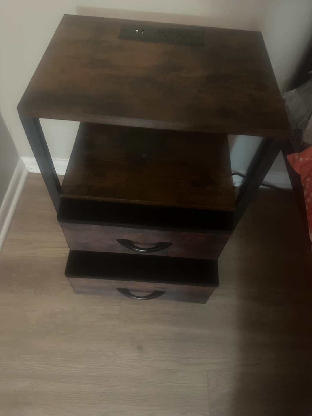 nightstands - photo 3