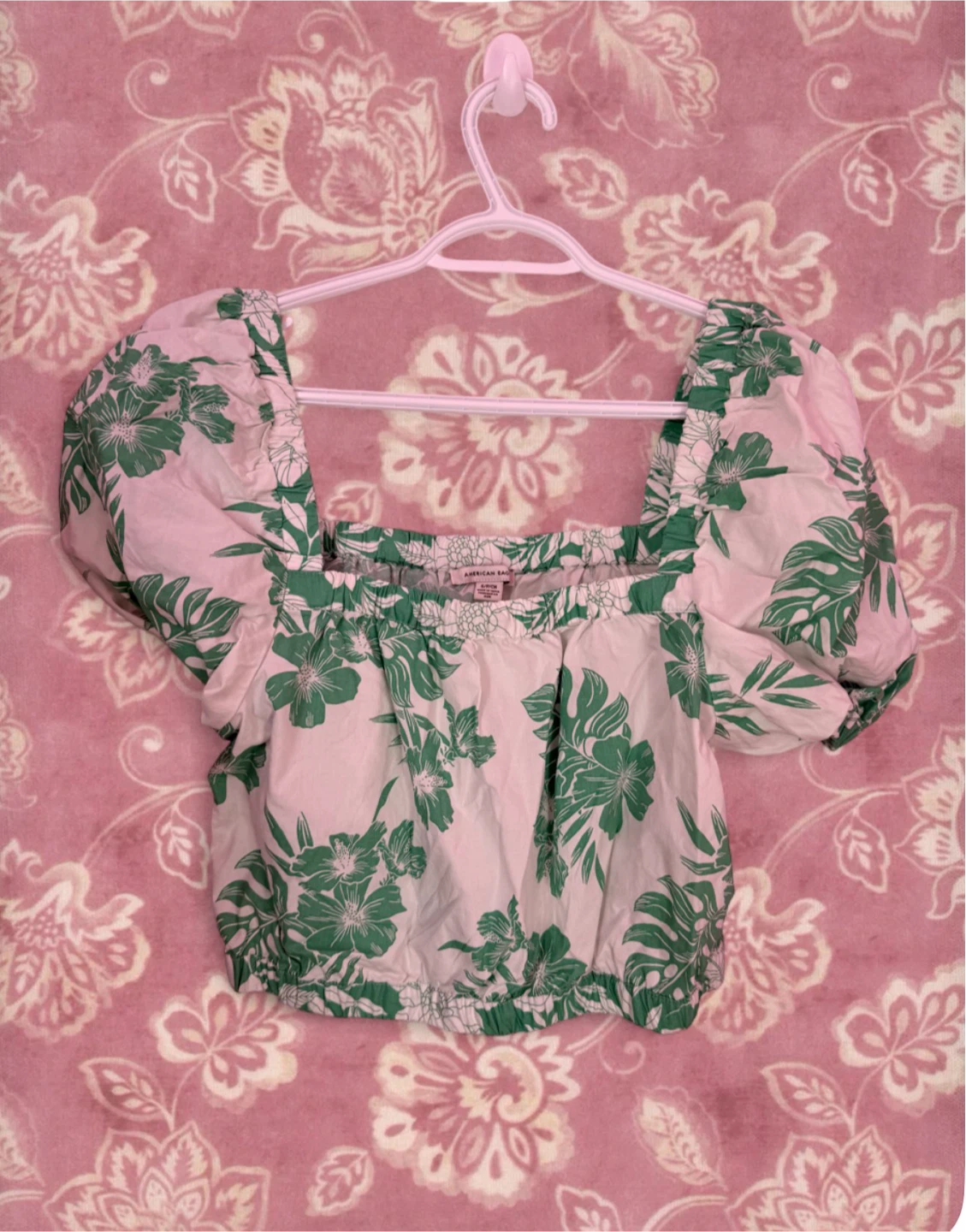 American Eagle Floral Puff Sleeve Top