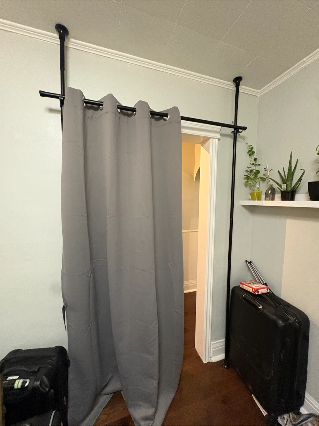 Adjustable Curtain Rod Room Divider