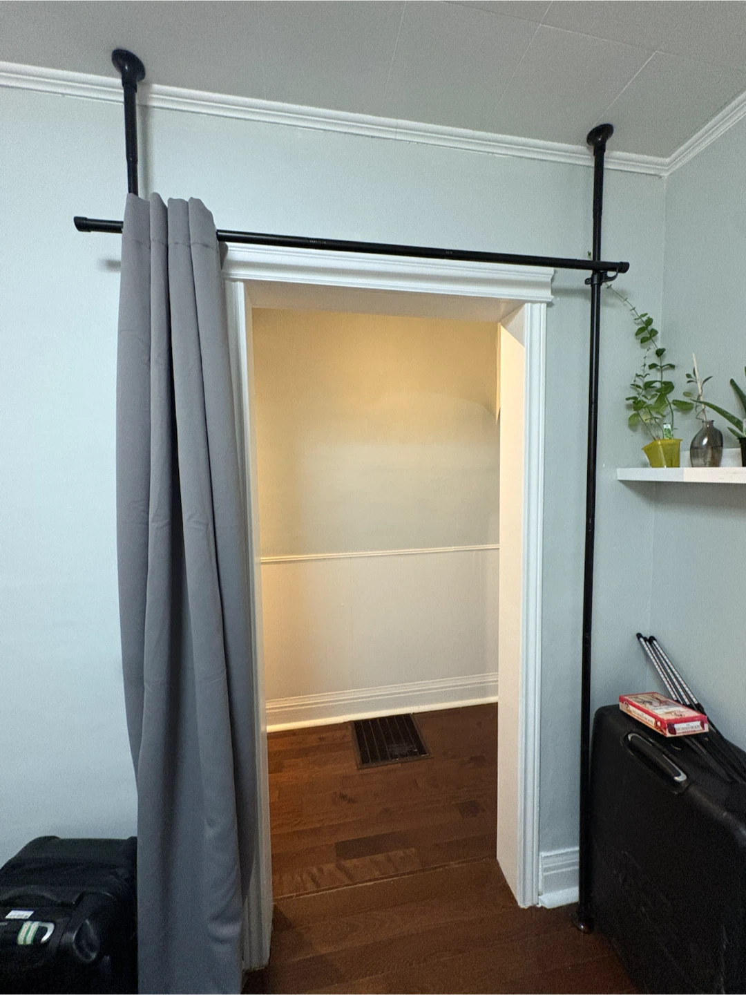 Adjustable Curtain Rod Room Divider - photo 4