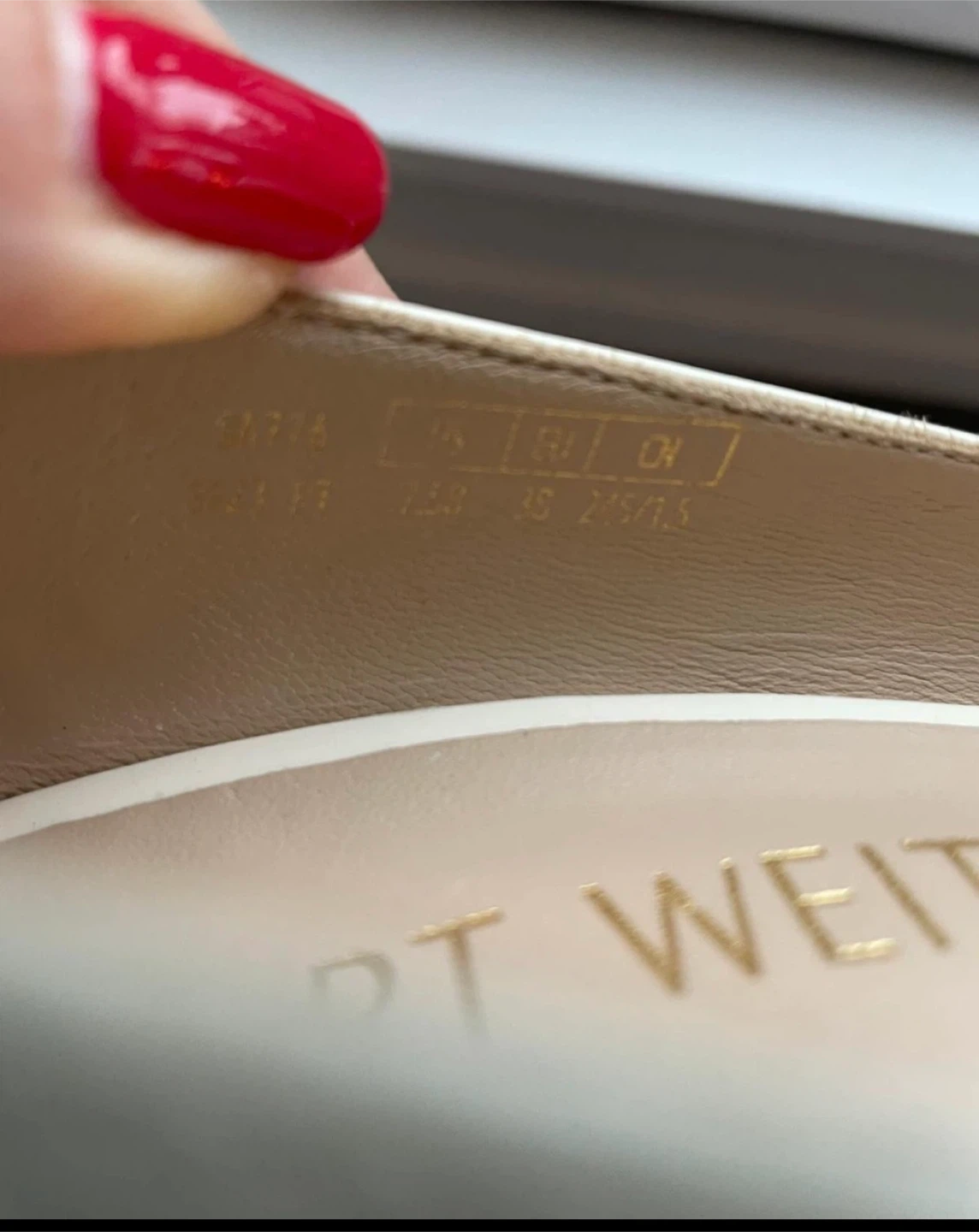 Stuart Weitzman Patent Leather Pumps - photo 3