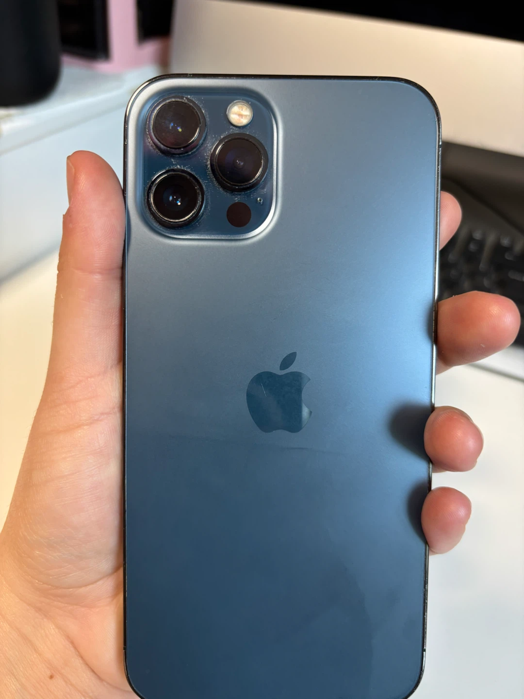 iPhone 12 Pro Max - photo 5
