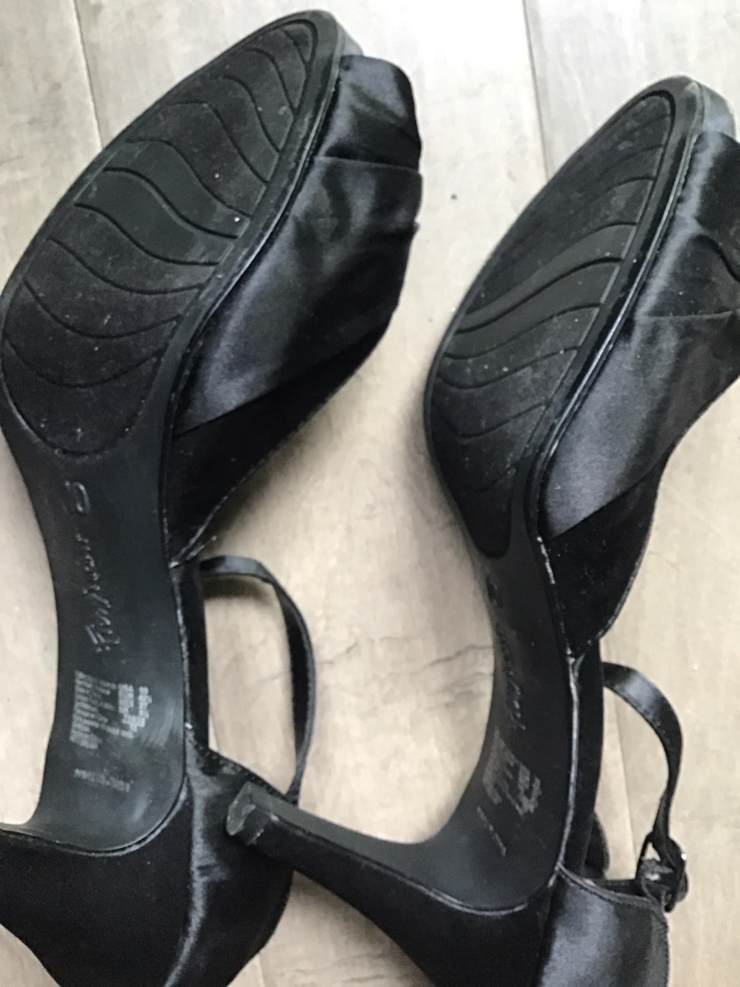 Fioni Night Black Satin Heels - photo 2