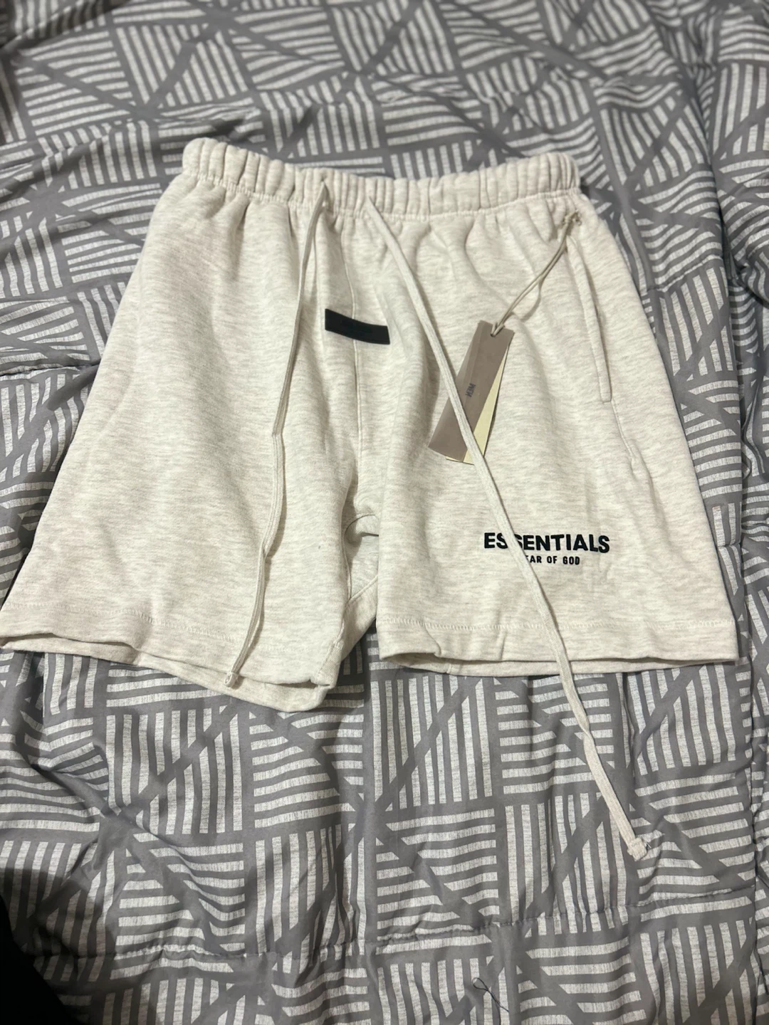 Essentials Fear of God Grey Sweat Shorts Medium