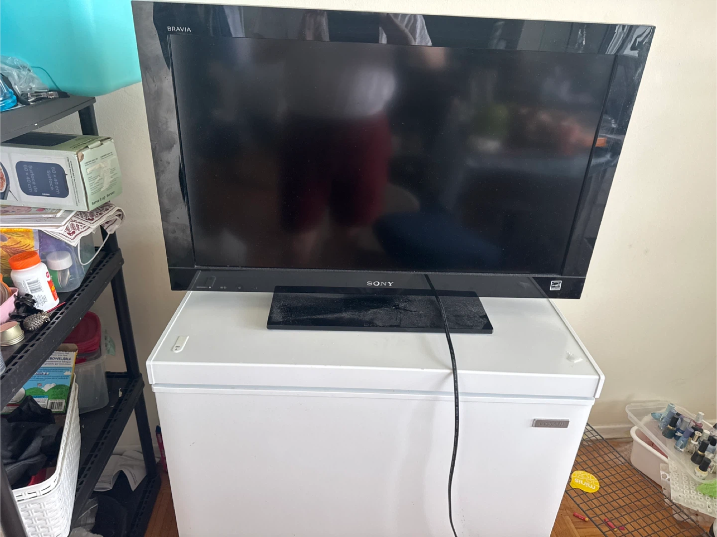 Sony BRAVIA KDL-32EX300 32" Television