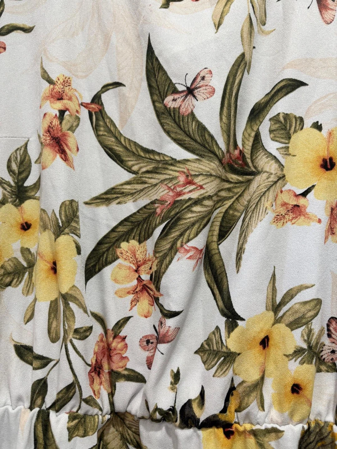 2 Suzy Shier Floral Dresses - photo 2