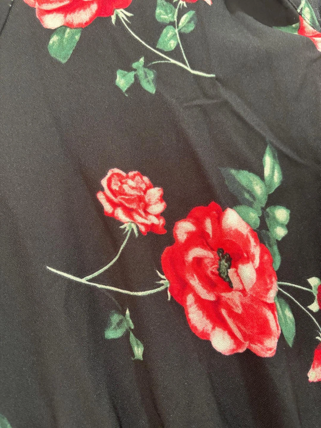2 Suzy Shier Floral Dresses - photo 5