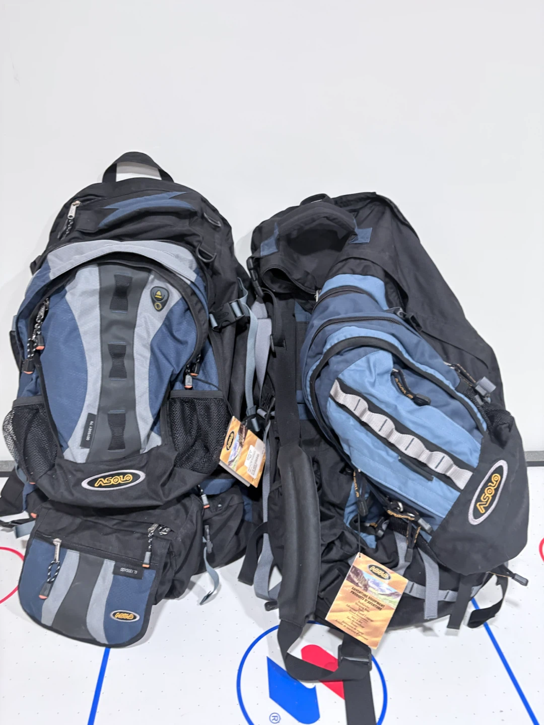 Travel back packs - photo 4