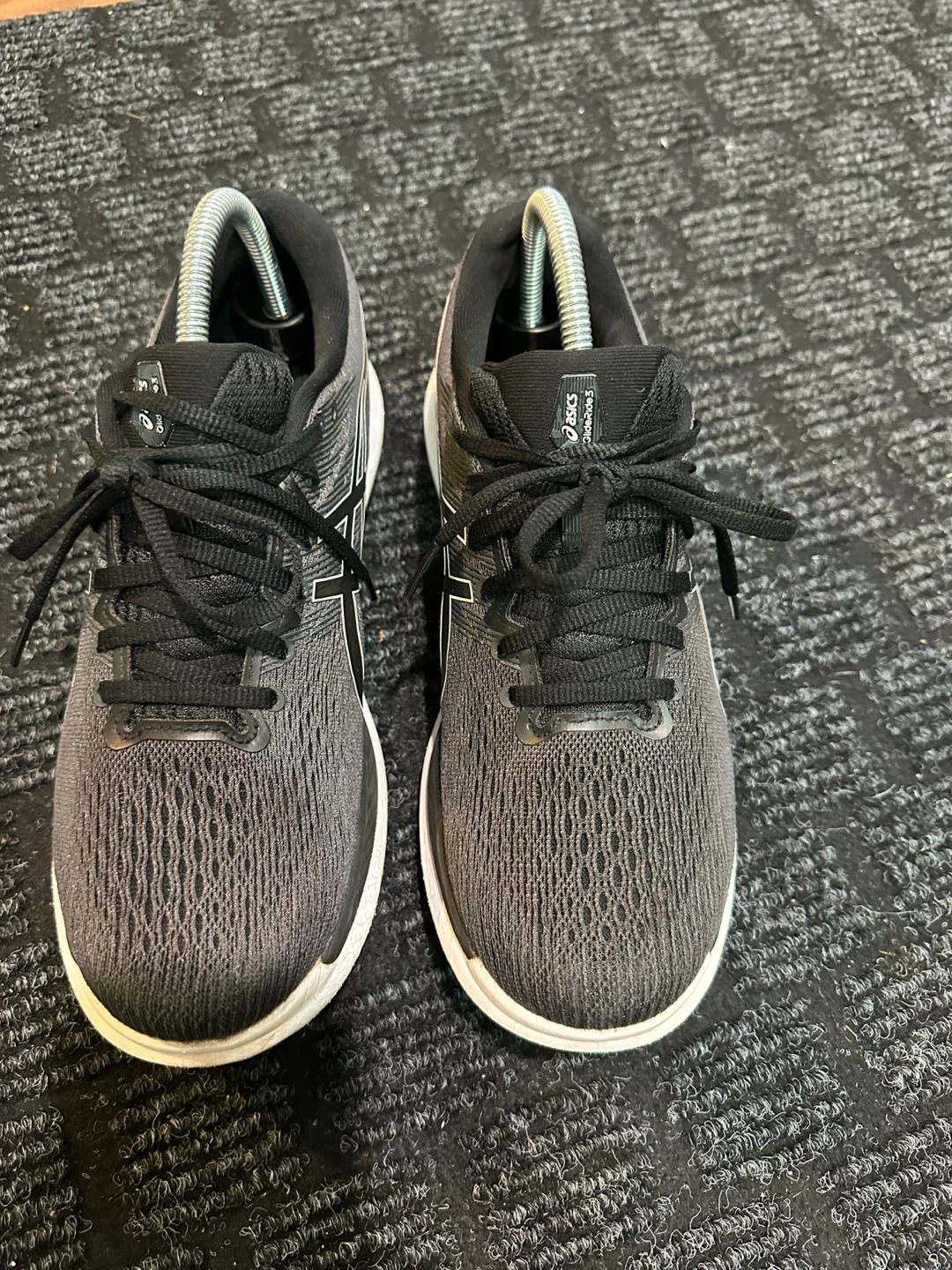 ASICS GlideRide 3 running shoes US8