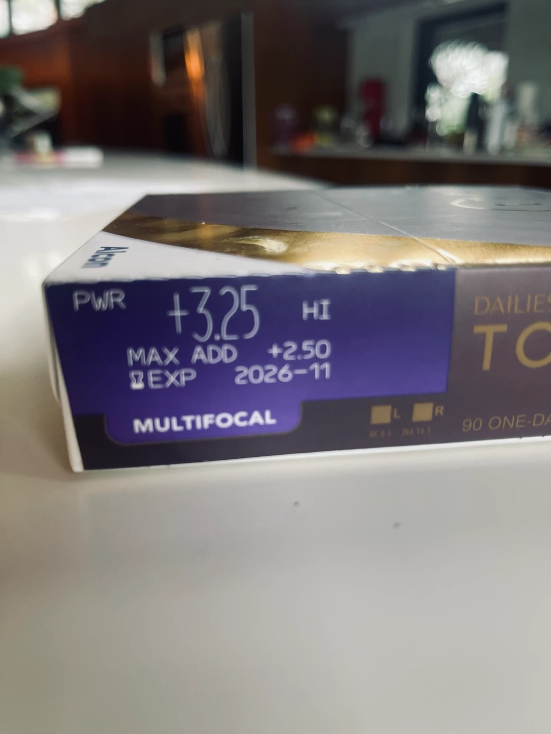 Alcon Dailies Total 1 Multifocal One-Day Contact Lenses +3.25 - photo 2