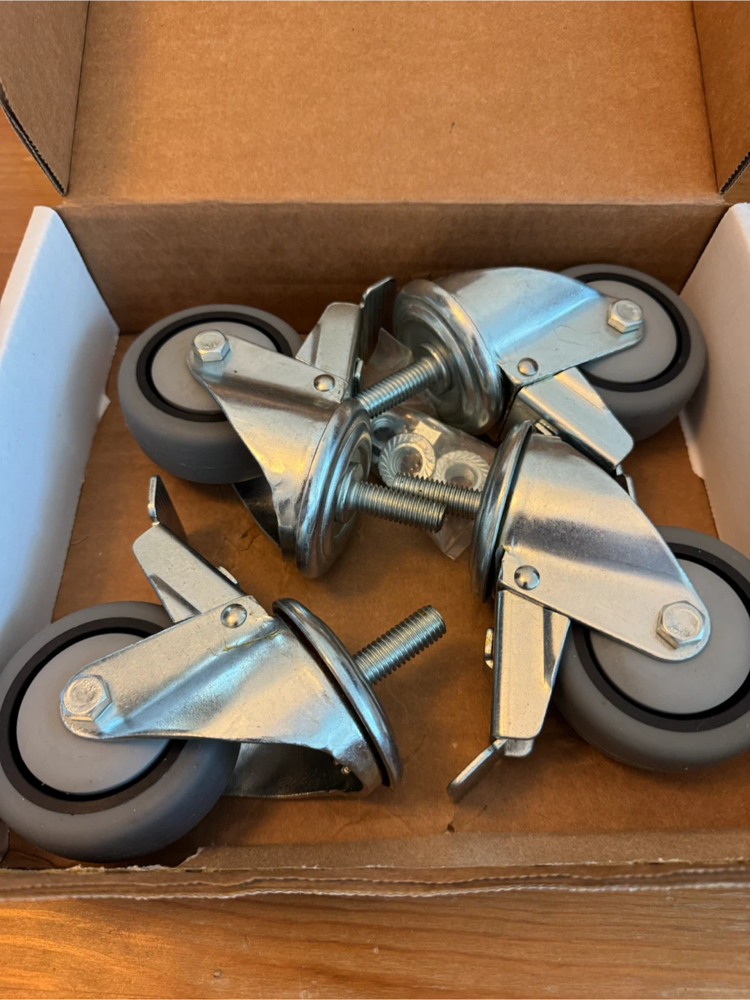 Kreg 3" Dual-Locking Caster Set - photo 3