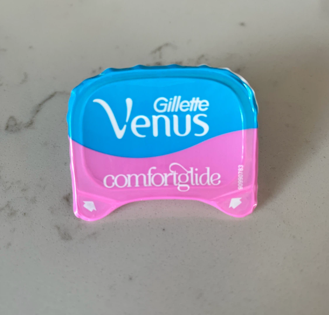 FREE Gillette Venus ComfortGlide Women's Razor Refill (1)