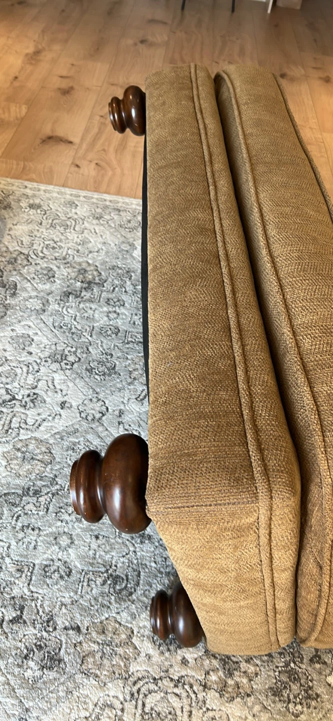 Schnadig Chair and a half with ottoman - photo 5