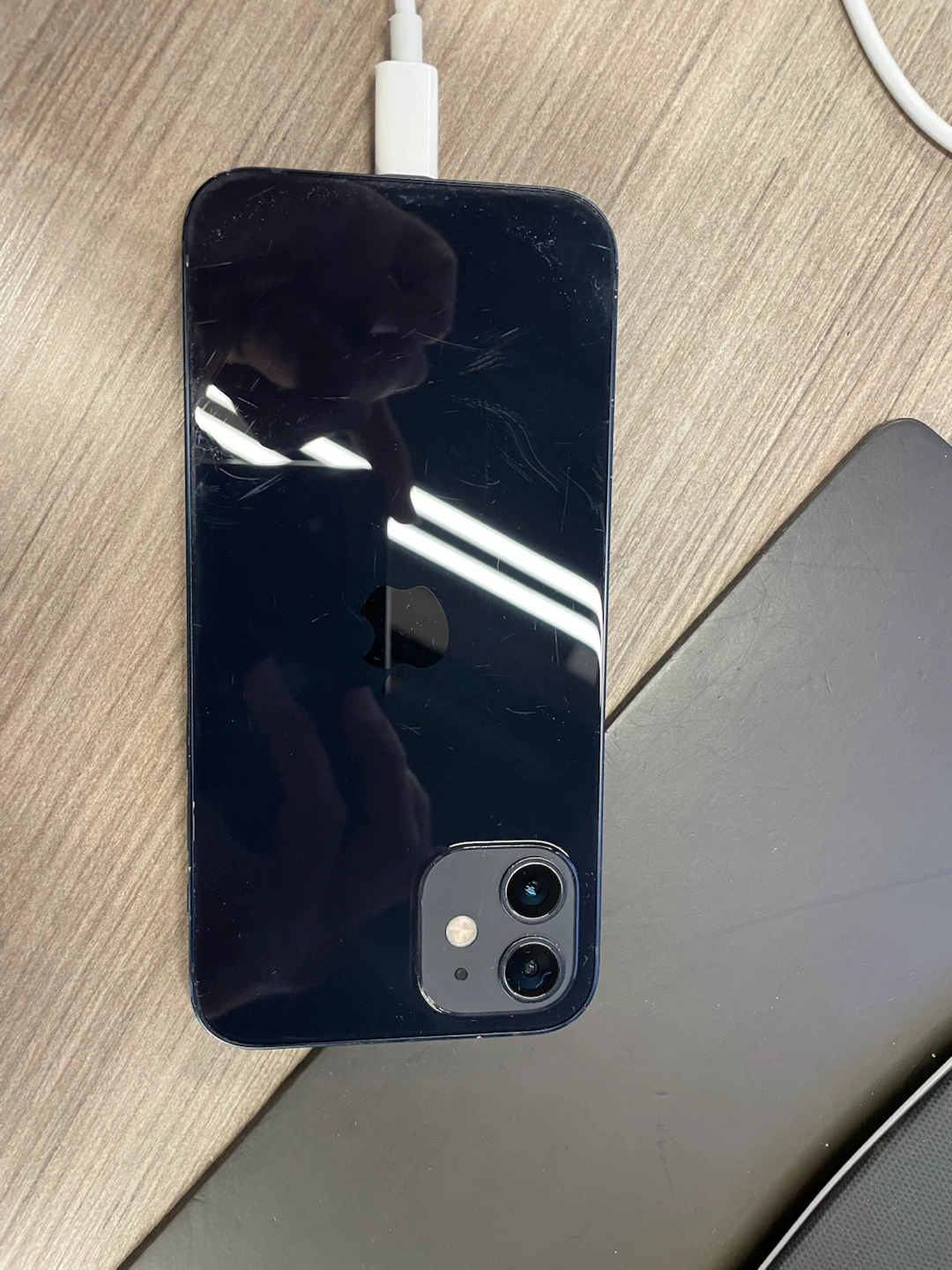 Apple iPhone 12 - photo 2