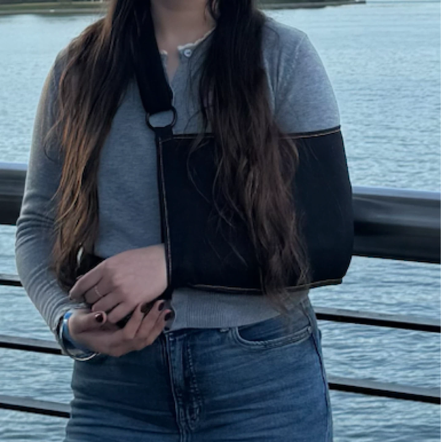 Arm sling for elbow & shoulder support