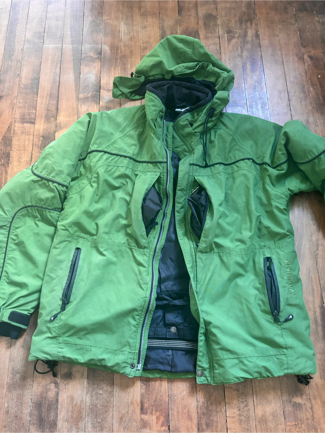 Green Avalanche Ski Jacket size L - photo 4