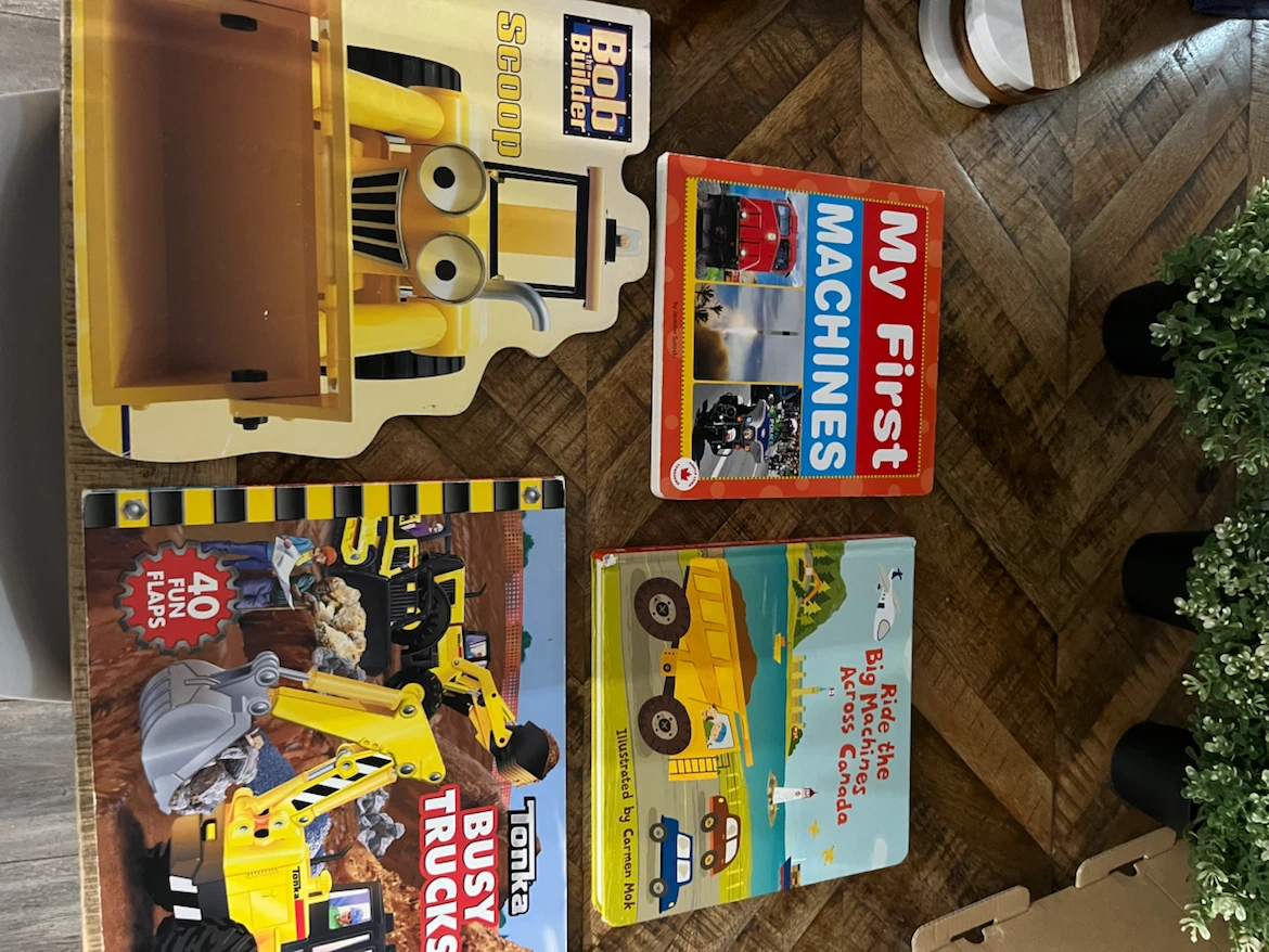 Assorted Children's Books - photo 2